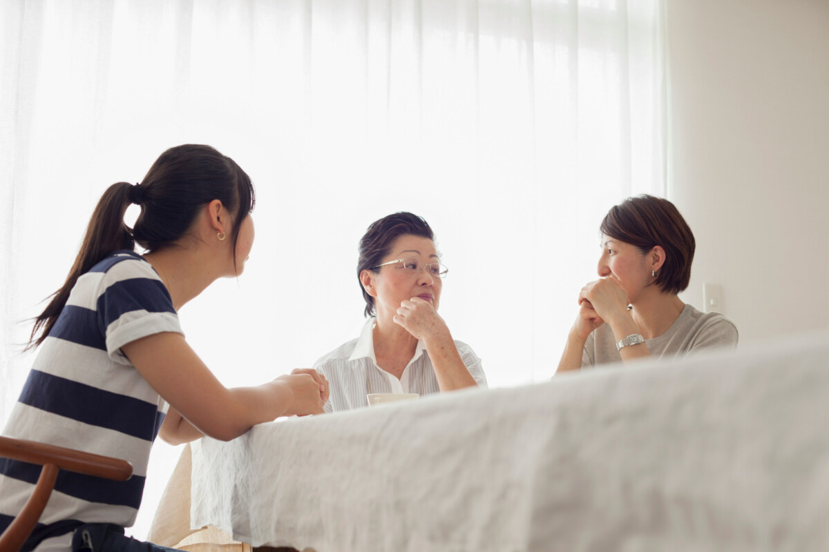 家族との話し合いのすすめ